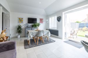 Kitchen/diner- click for photo gallery